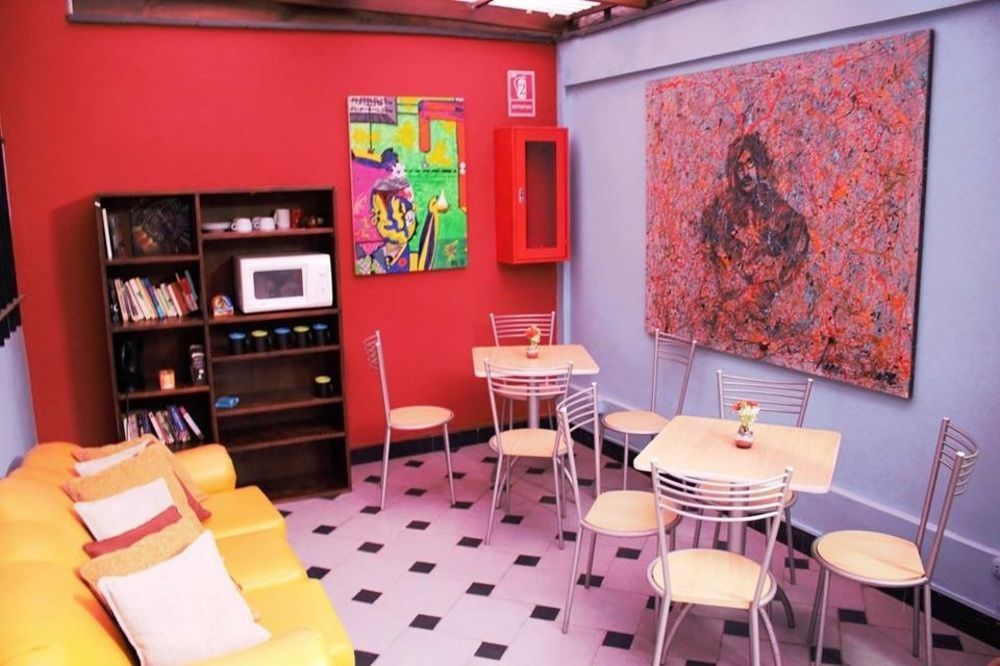 Casa Hualpa Hostel Lima Exterior photo